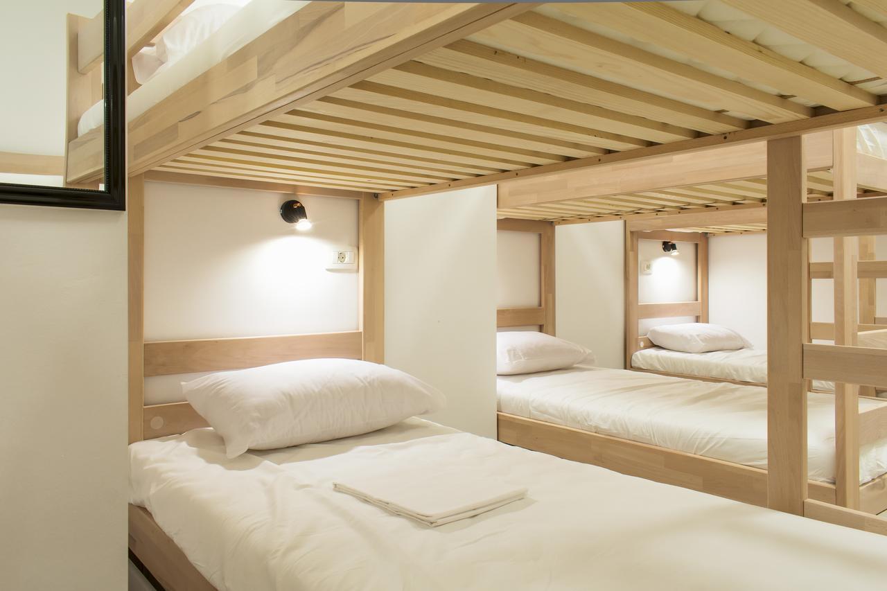 Gravitas Hostel Split Eksteriør bilde